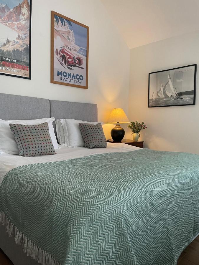Stunning Cabin With Incredible Views Near Goodwood Rogate Eksteriør billede