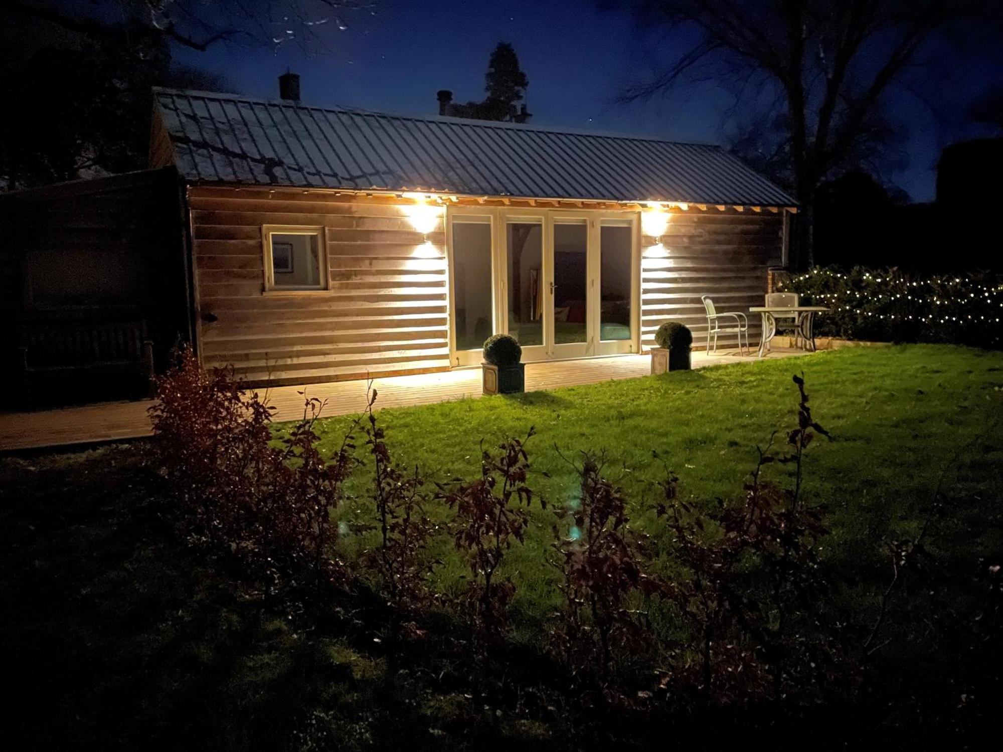 Stunning Cabin With Incredible Views Near Goodwood Rogate Eksteriør billede